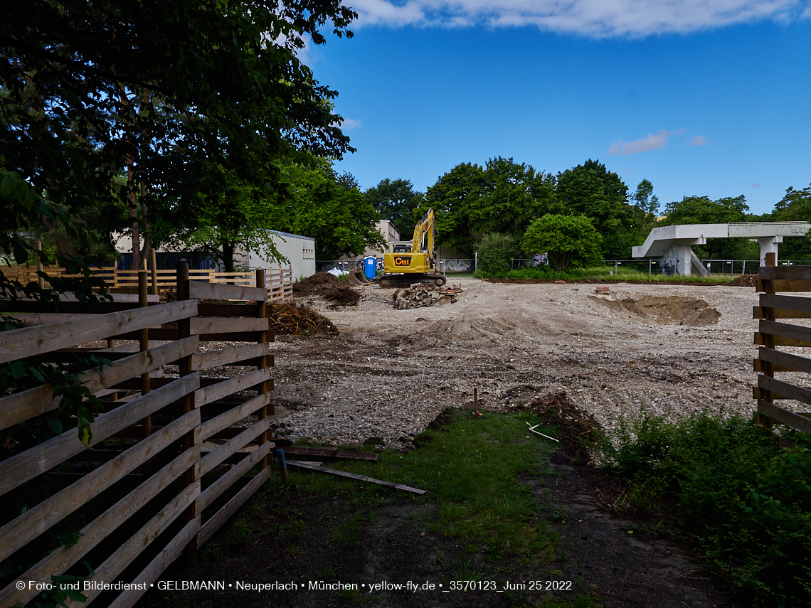 25.06.2022 - Baustelle zur Mütterberatung und Haus für Kinder